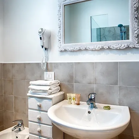 Mon Pays 贝拉里亚-伊贾马里纳