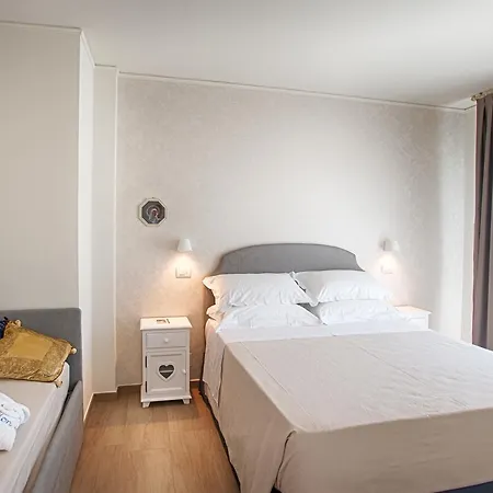 Oda ve Kahvaltı Mon Pays Bellaria-Igea Marina