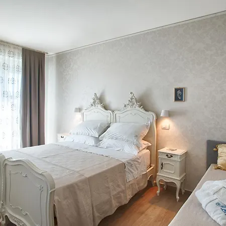 Oda ve Kahvaltı Mon Pays